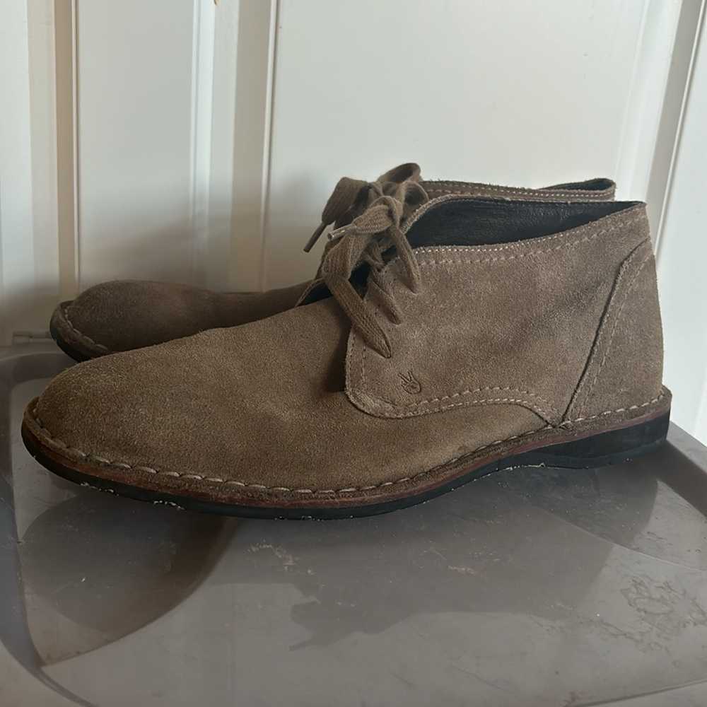 John Varvatos Tan Suede Chukka Boots